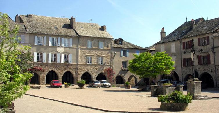 La Palatine Chambre Chez L Habitant A 20 Mn De Rodez Calmont  Luaran gambar